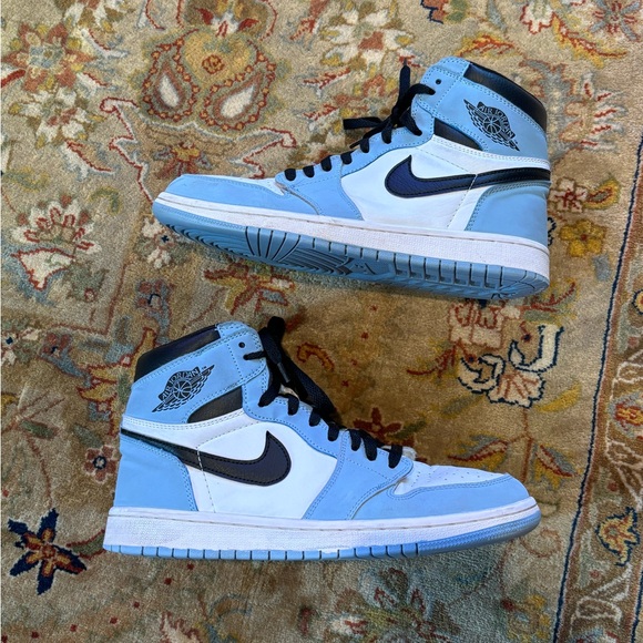 Blue Jordan 1 high size 10 - Picture 1 of 9